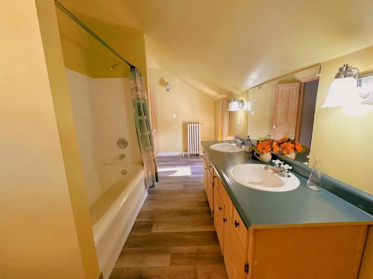 Holiday home Niagara Vacation Homes Canada